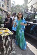 Queen of Jaipur Vidya Ji at Hacienda art gallery to launch silver exhibition in Kalaghoda, Mumbai on 16th Jan 2013 (40).JPG